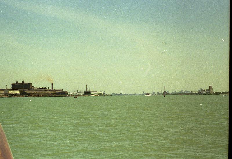 img017