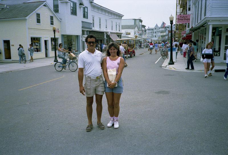 img041