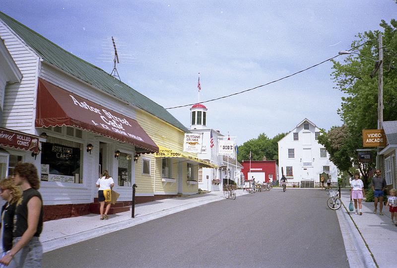 img043