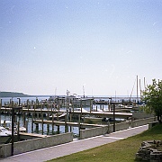 img044