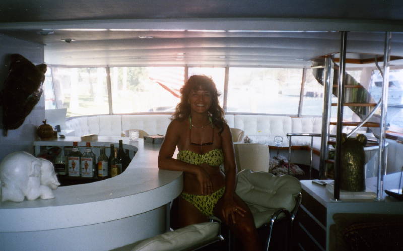 img023 
