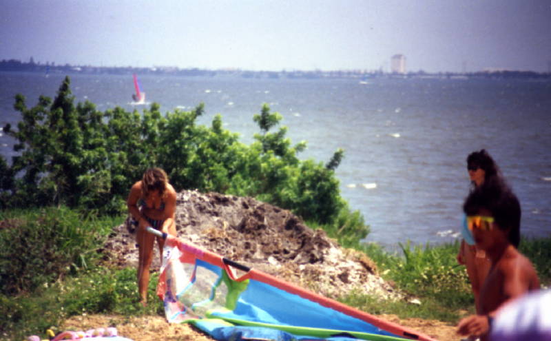 img047 