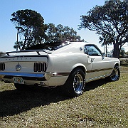 P2020018