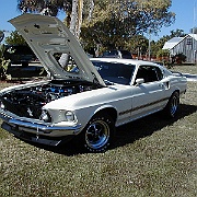 P2020048